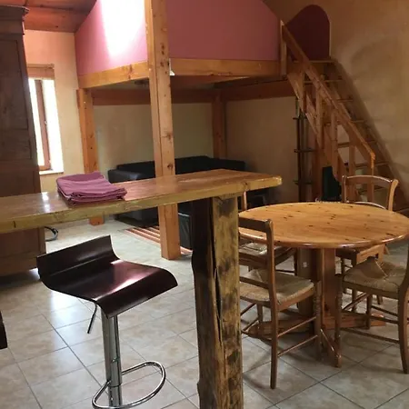Charmant De Sejour Le Gray Holiday home Cohade
